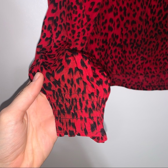 NWT Sanctuary size small blouse animal print - Picture 7 of 10